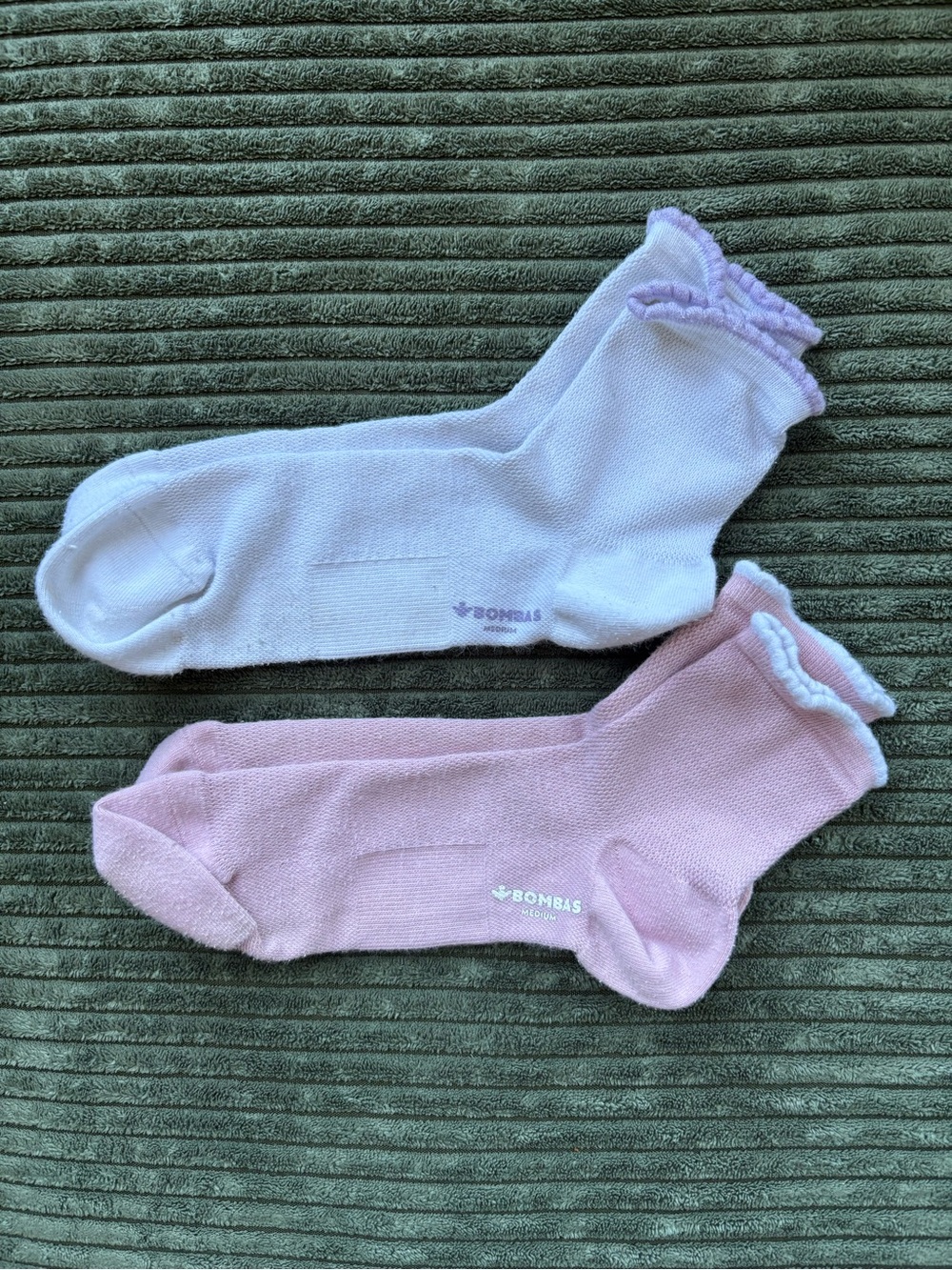 Bombas Ankle Socks in Lavender & Pink with Ruffle Cuff (2-Pack)